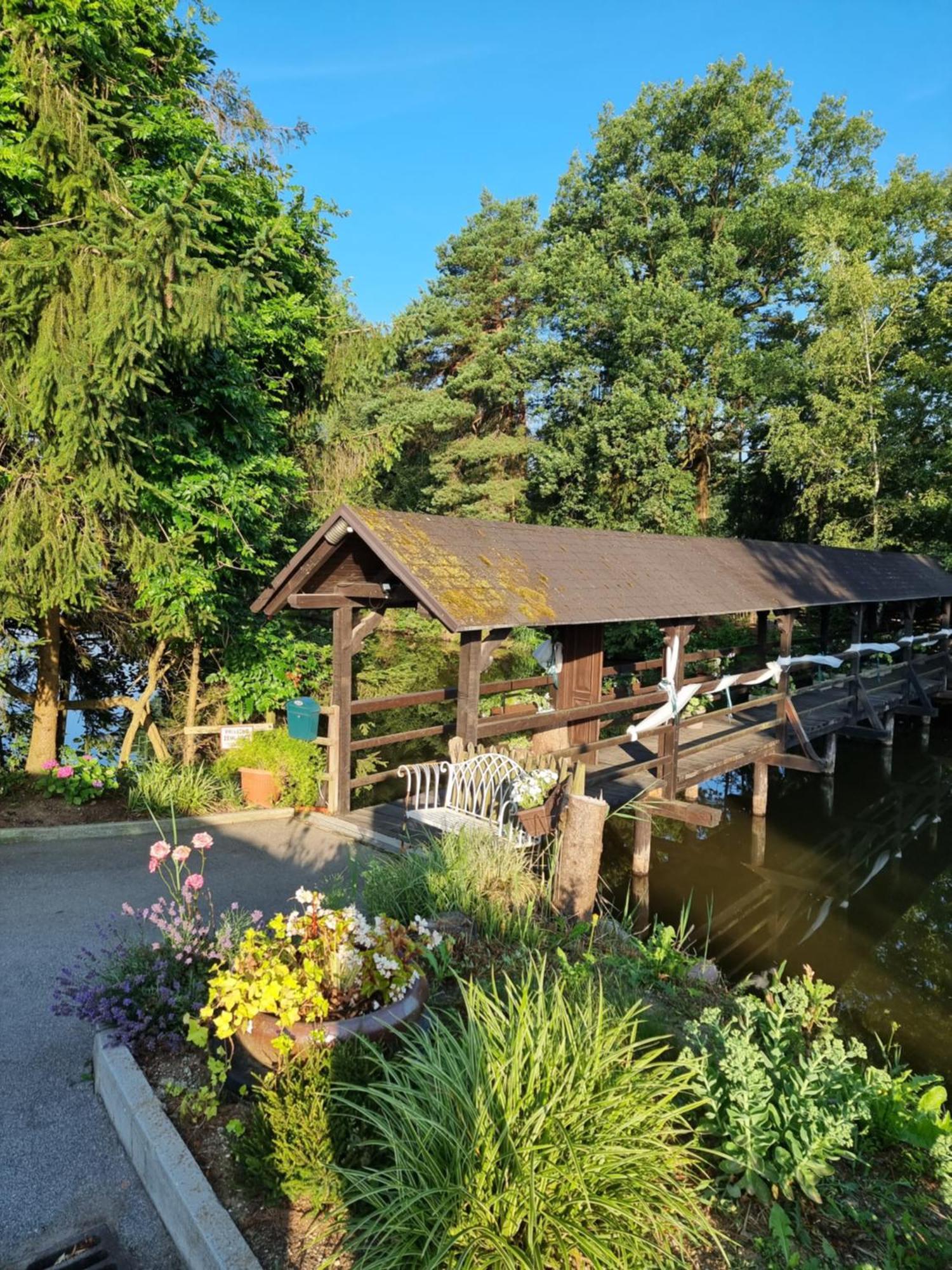 Hotel Glamping Rajska Vas Šentjur Exterior foto