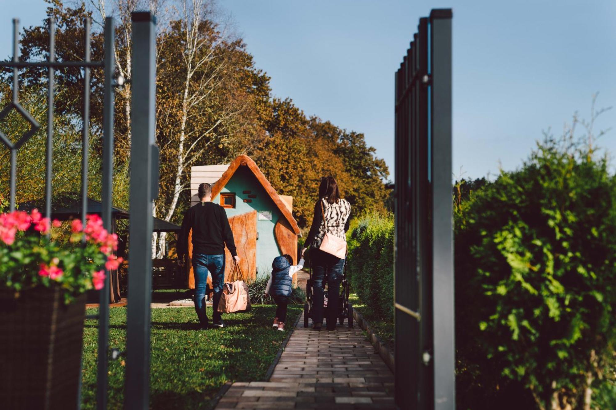 Hotel Glamping Rajska Vas Šentjur Exterior foto