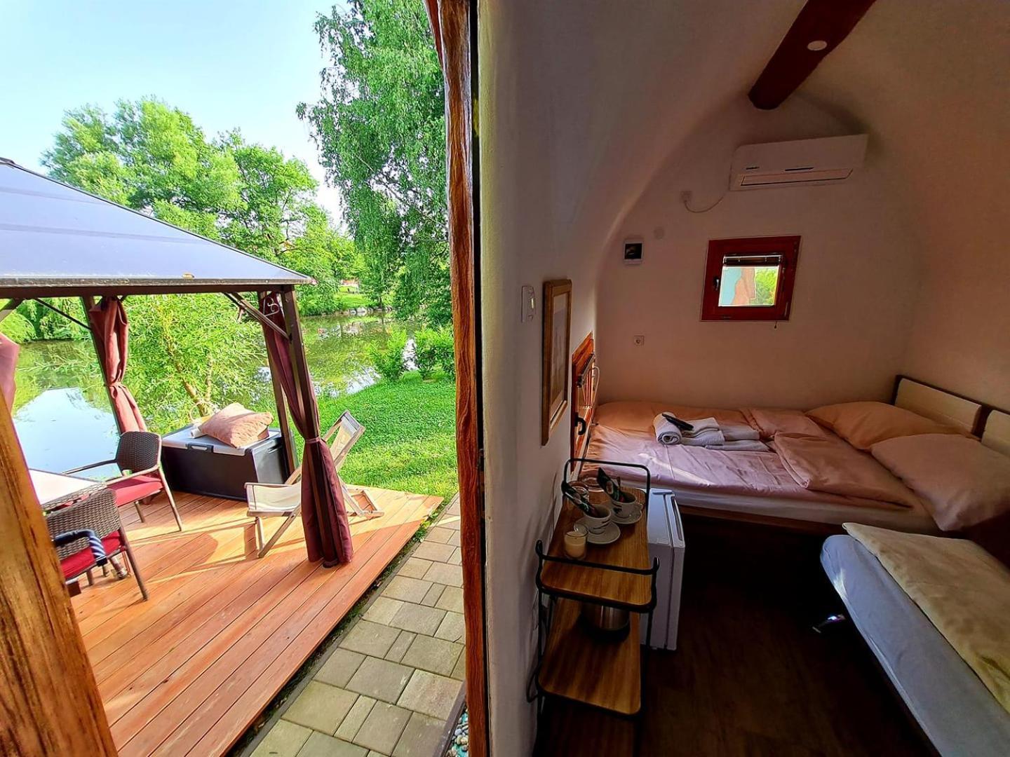 Hotel Glamping Rajska Vas Šentjur Exterior foto