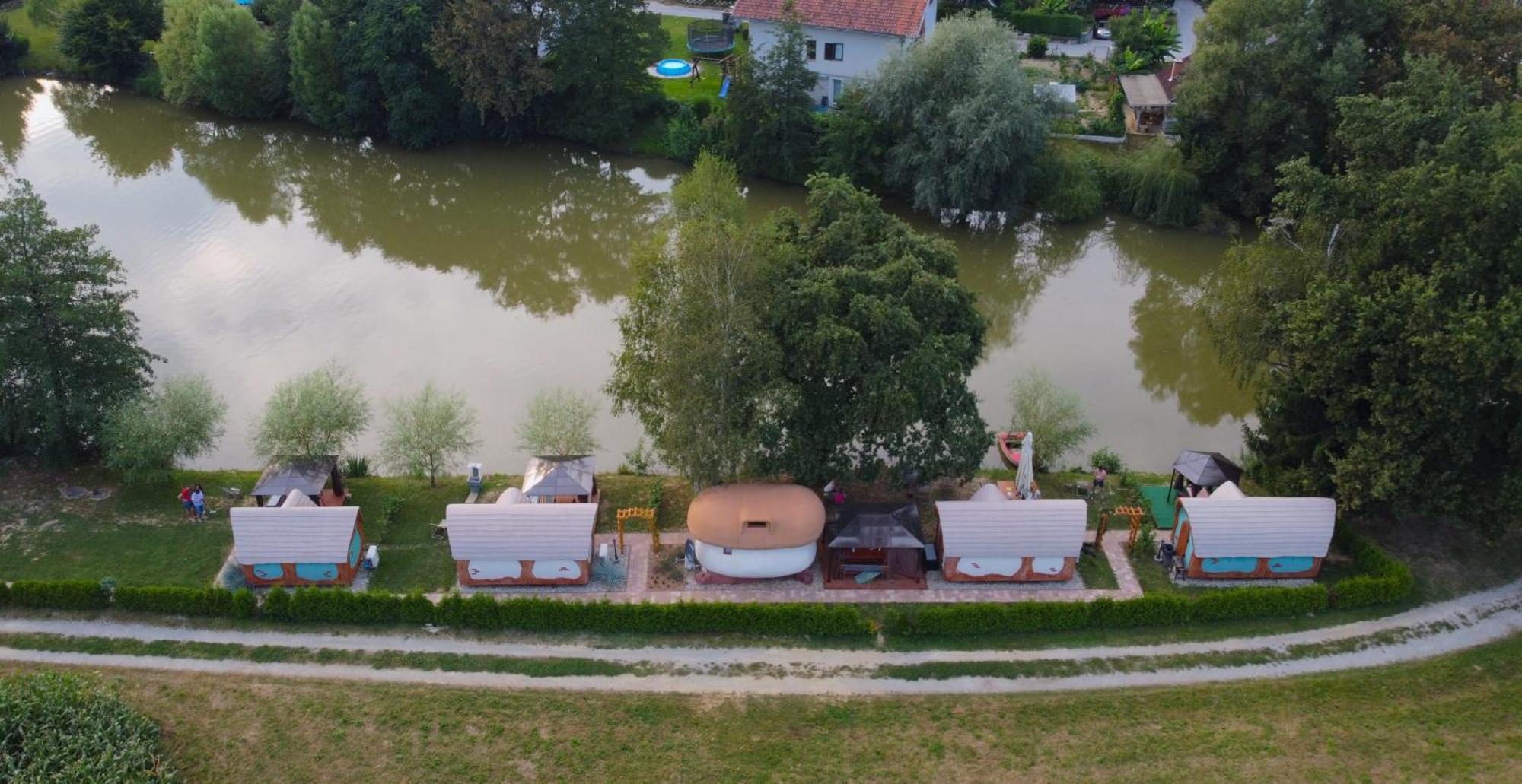 Hotel Glamping Rajska Vas Šentjur Exterior foto